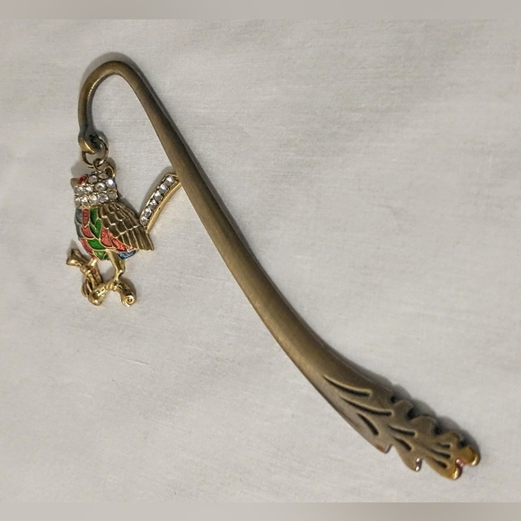 Lovely Brushed Brass Bookmark - Shepard's Hook w/ Cloissane Bird - Picture 2 of 6